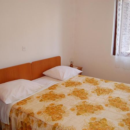 Apartments Villa Angela 克尔克 客房 照片