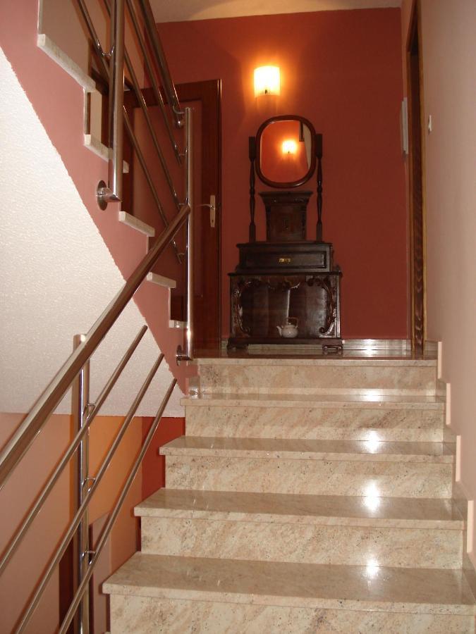 Apartments Villa Angela 克尔克 外观 照片