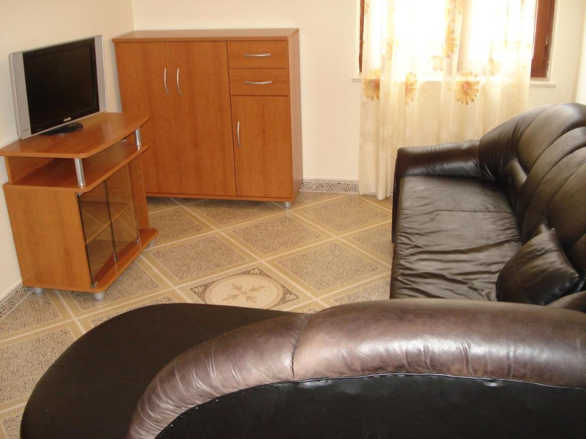 Apartments Villa Angela 克尔克 客房 照片