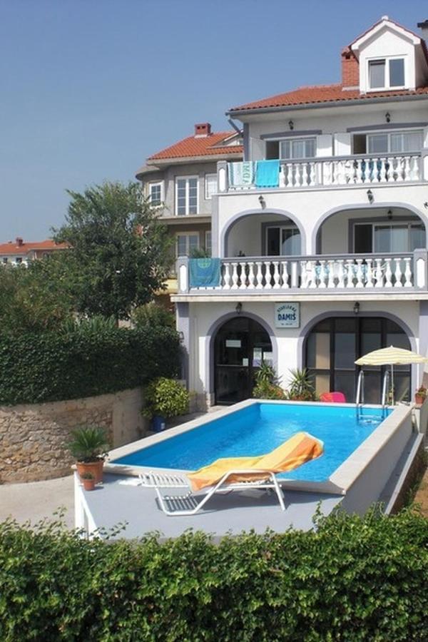Apartments Villa Angela 克尔克 外观 照片